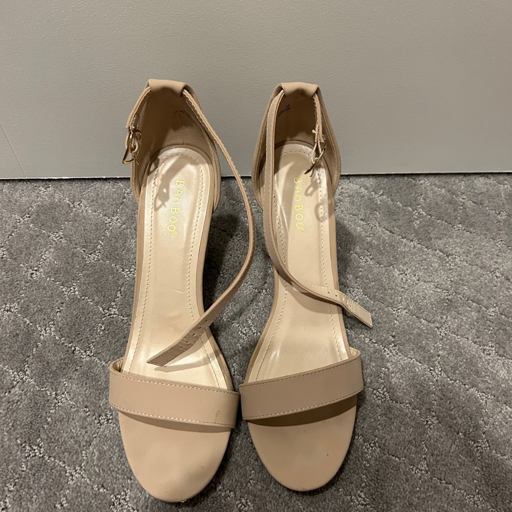 Bamboo Rampage Heels - Picture 2 of 3